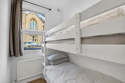 Second bedroom